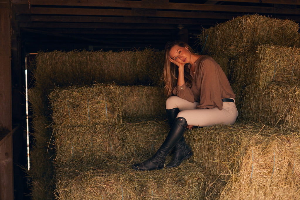 Lee | Mandarin Collar Button Blouse | Toasted Almond