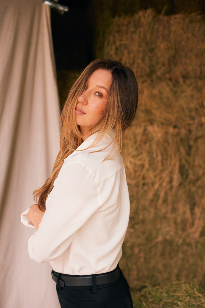 Jessica | Seersucker Equestrian Button-Down Shirt | Ivory
