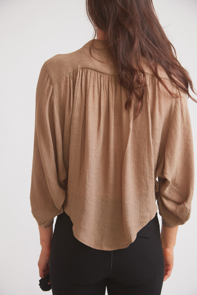 Lee | Mandarin Collar Button Blouse | Toasted Almond