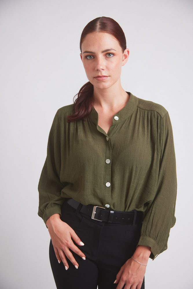 Lee | Mandarin Collar Button Blouse | Moss Green