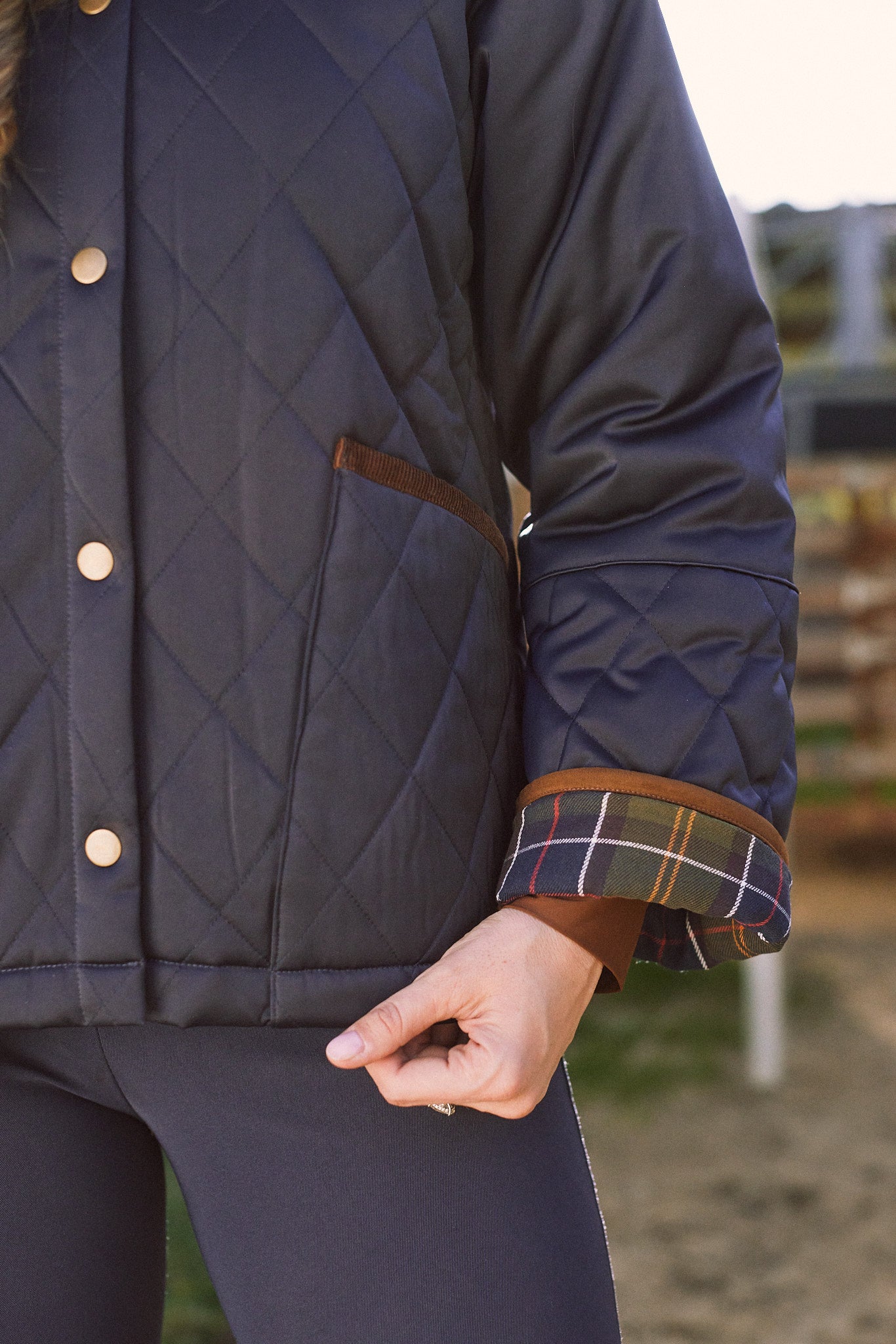 Bowie | Barn Jacket | Durable Satin Quilt | Navy Plaid